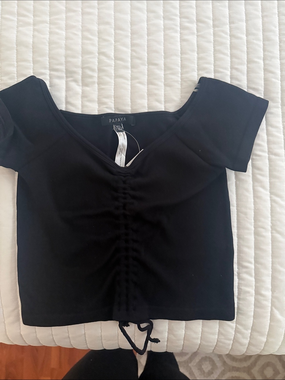 Papaya Black Ruched V-Neck Short Sleeve Crop Top